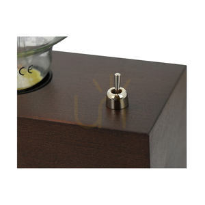 Theo Tischlampe, 1xE27, Max. 25 W, Buchen- und Nussbaumholz, schwarzes PVC-Kabel mit integriertem USB-Ladegerät, 18 cm small 1