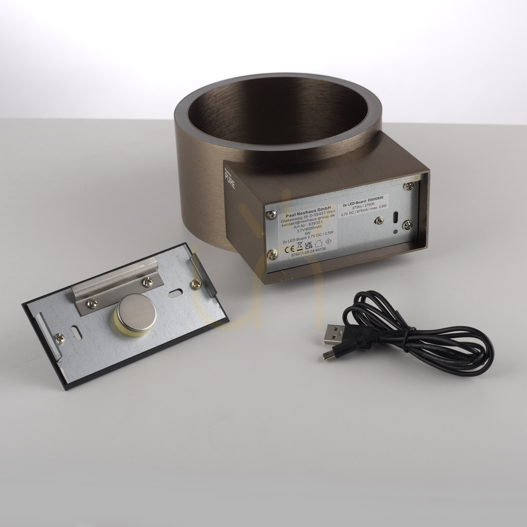 Zeige PURE CLIPSE 8561-97 Braun 2xLED-Wandleuchte PURE CLIPSE 8561-97 Braun 2xLED-Wandleuchte