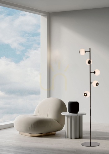 Prüfen LUBERON 5-LED-Stehlampe, Schwarz-Chrom, 3051-505, Aviano