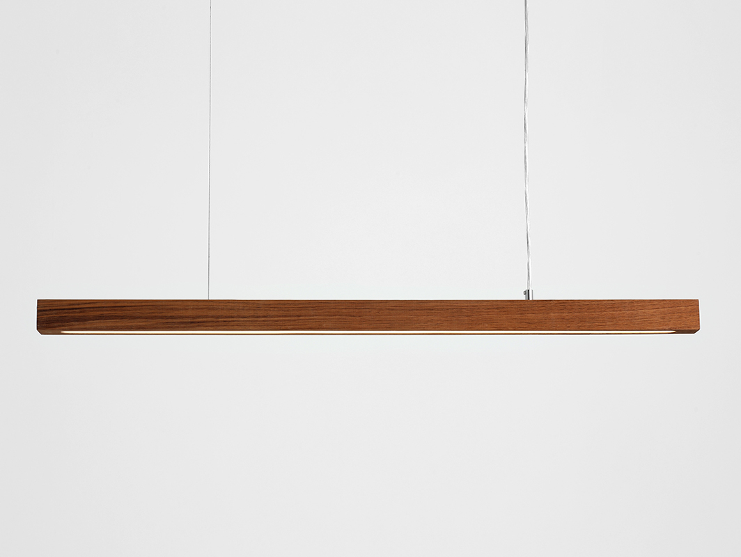 Prüfen Hängeleuchte LINE PLUS L WOOD LOW - Nussbaum Hängeleuchte LINE PLUS L WOOD LOW - Nussbaum