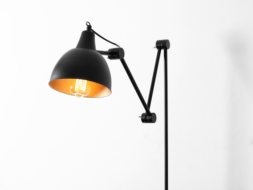 Prüfen Wandleuchte CustomForm Coben Wall schwarz 150 cm mit goldener Schirminnenseite