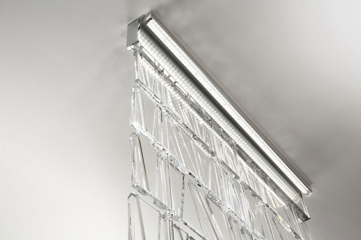 Zeige Fabbian Tile Zubehör D95 Abdeckleiste 120cm - Aluminium poliert - D95 Z13 27 Fabbian Tile Zubehör D95 Abdeckleiste 120cm - Aluminium poliert - D95 Z13 27