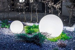 2er-Set „Lunares Luna Ball“-Gartenleuchten, 25 cm und 30 cm, weißes Acryl, LED, IP44, LBS2530 small 6