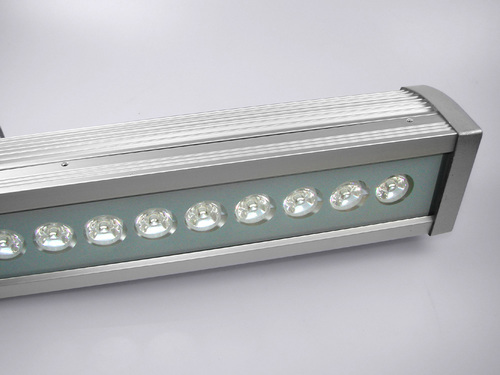 Prüfen Aland 4500K 18W IP44 LED lineare Außenleuchte